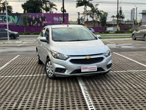 CHEVROLET ONIX 1.0 MPFI LT 8V FLEX 4P MANUAL CHEVROLET ONIX 1.0 MPFI LT 8V FLEX 4P MANUAL